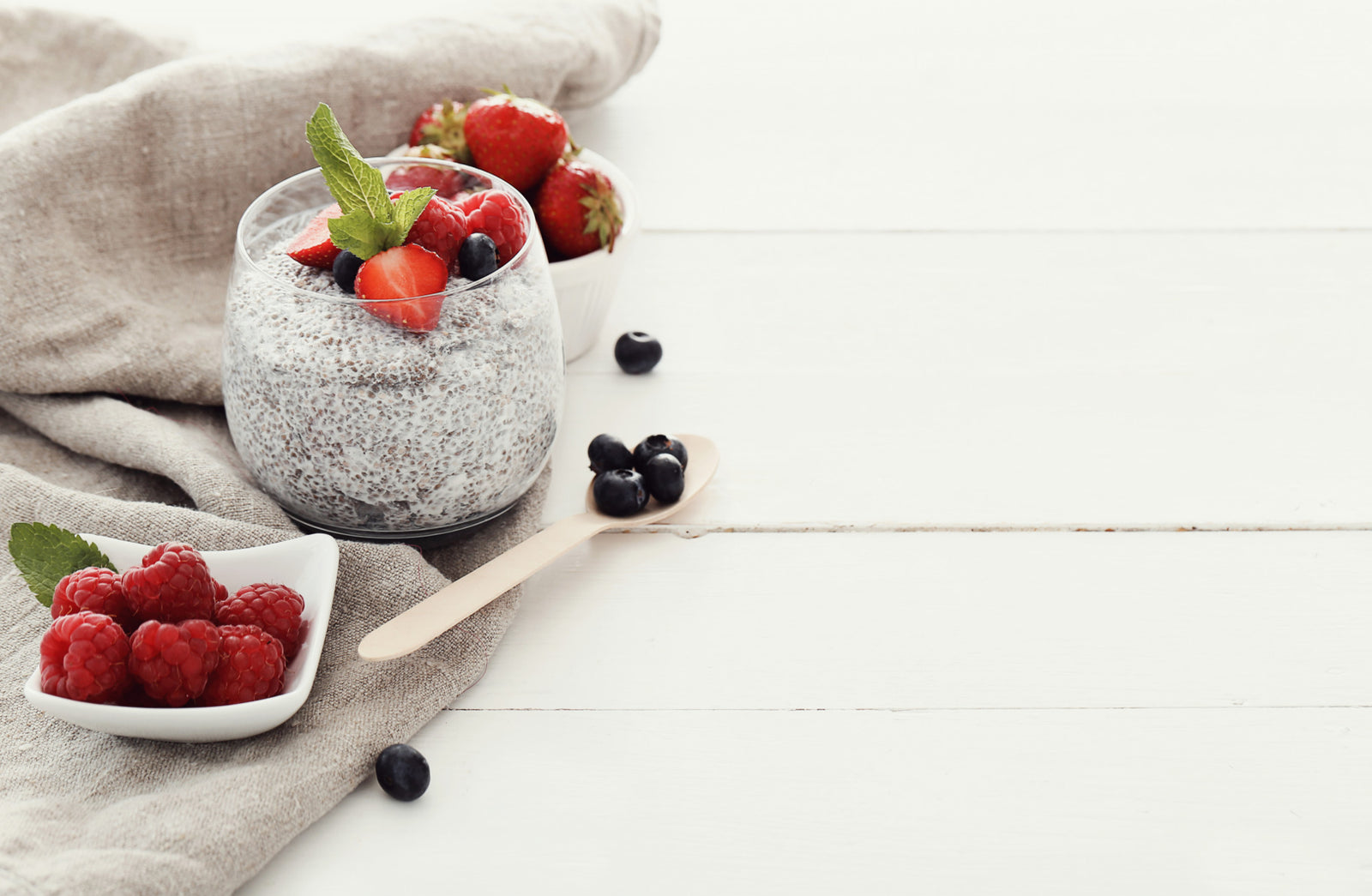 Organic, Raw & Nuts: BeautiFuel breakfast bowl