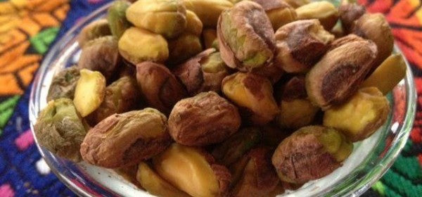 Raw, Organic & Nuts: Benefits of Pistachios