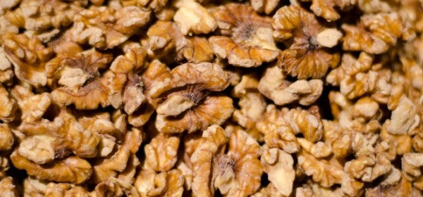 Raw, Organic & Nuts: Walnuts for improved cholesterol