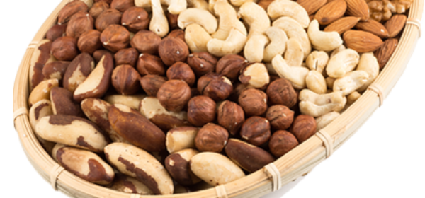 Raw, Organic & Nuts: Nuts help in fighting cancer